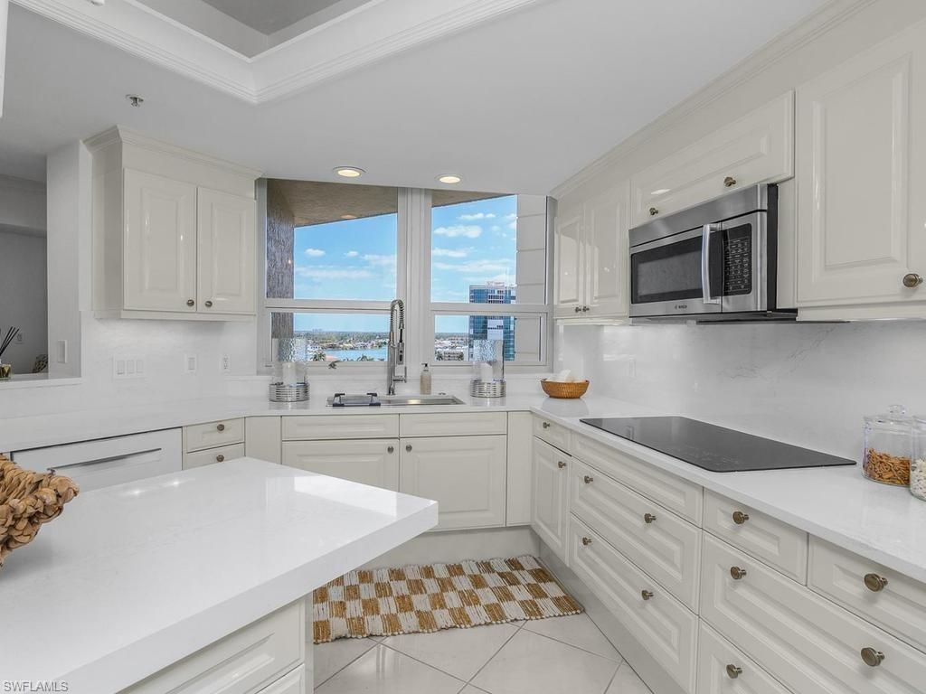 4021 Gulf Shore Blvd N, Unit 1103, Naples, FL 34103 Photo