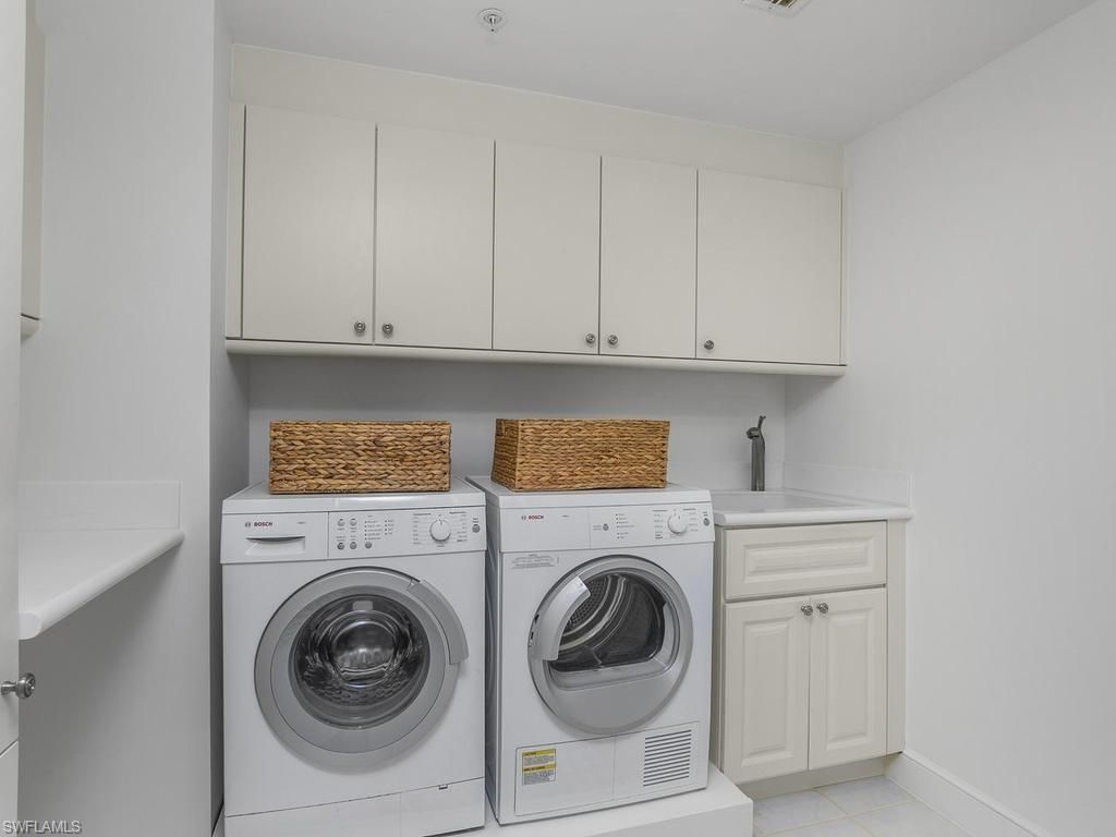 4021 Gulf Shore Blvd N, Unit 1103, Naples, FL 34103 Photo