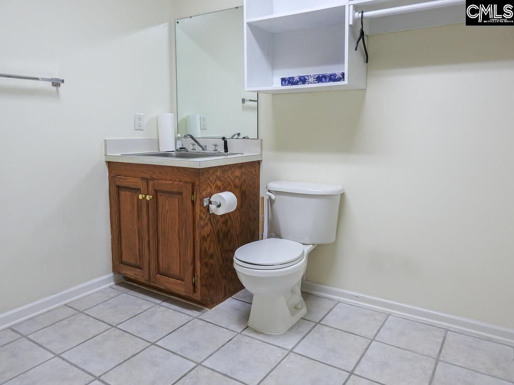 3000 Tamarah Way Photo 9