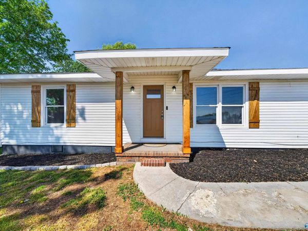 1199 Walker Lane, New Market, AL 35761