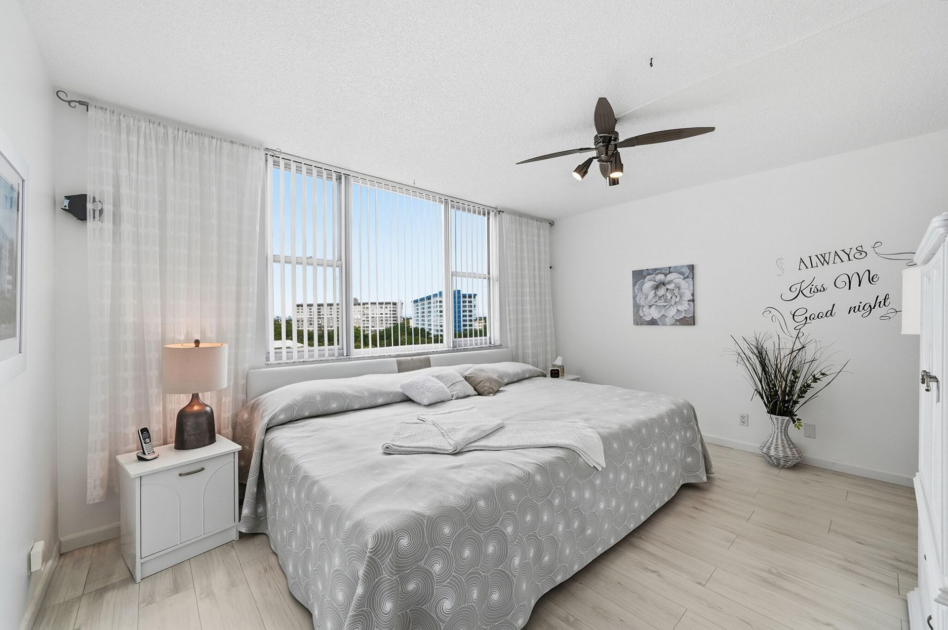 4330 Hillcrest Drive, Unit 804, Hollywood, FL 33021 Photo