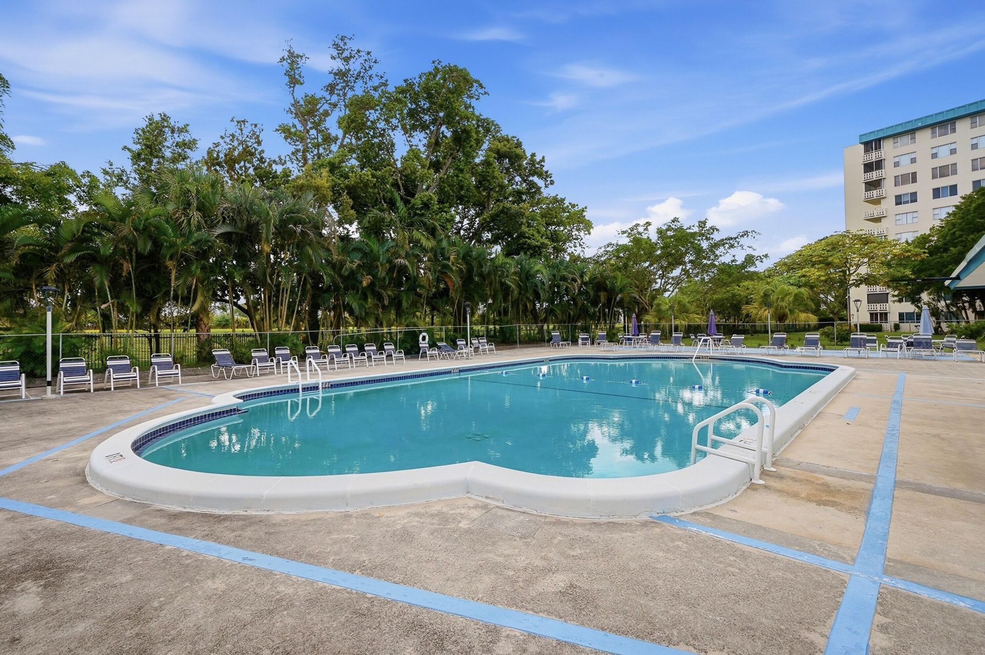 4330 Hillcrest Drive, Unit 804, Hollywood, FL 33021 Photo