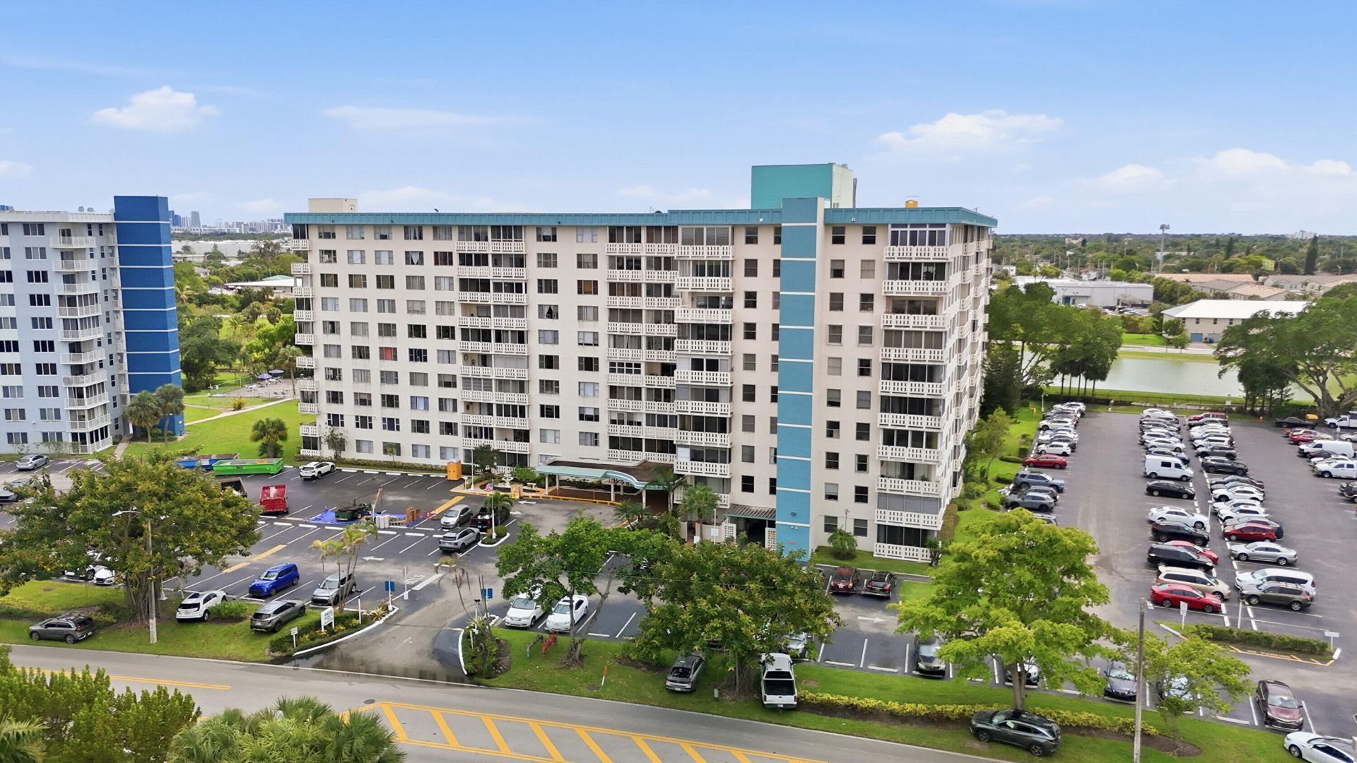 4330 Hillcrest Drive, Unit 804, Hollywood, FL 33021 Photo