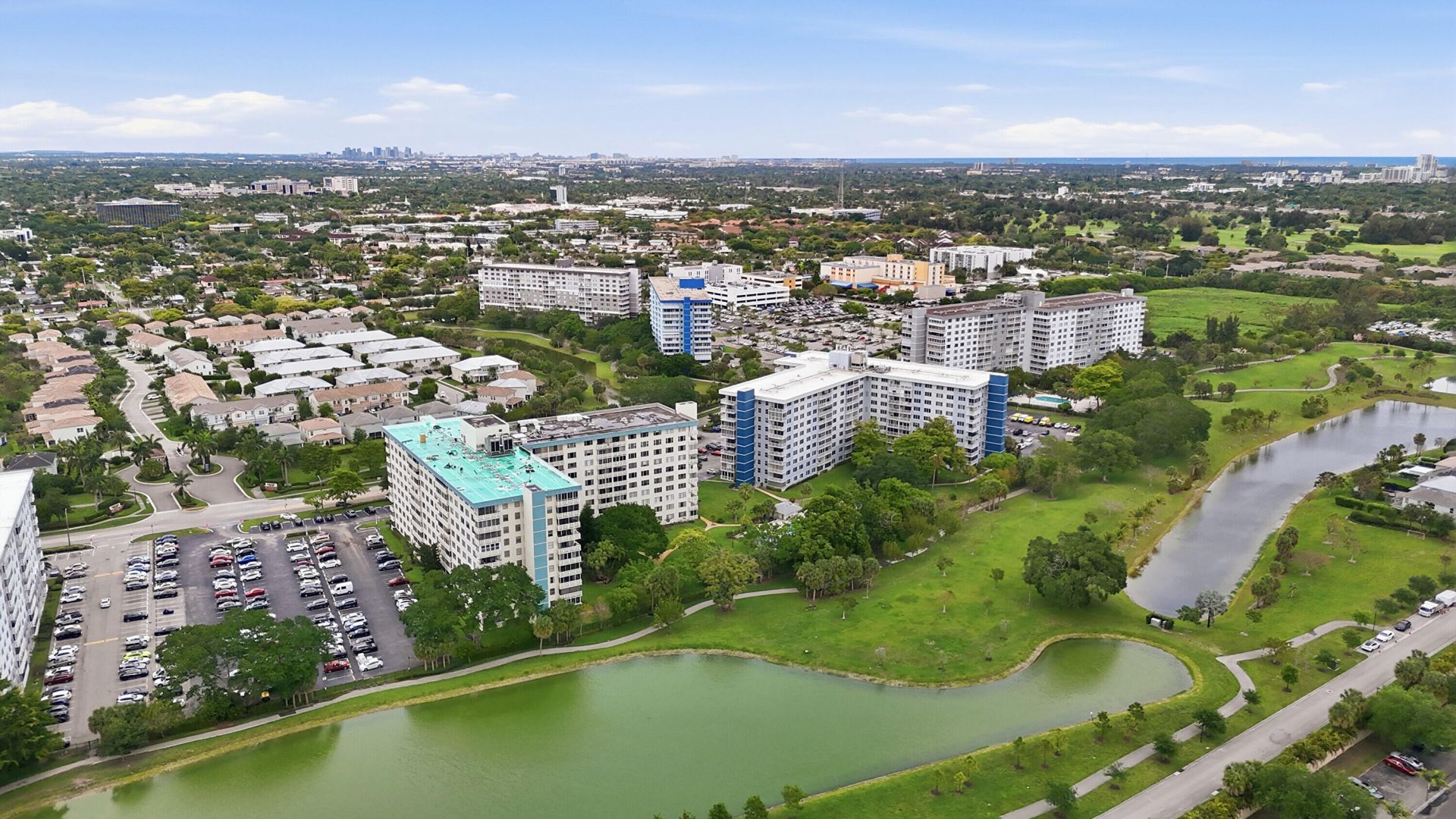 4330 Hillcrest Drive, Unit 804, Hollywood, FL 33021 Photo