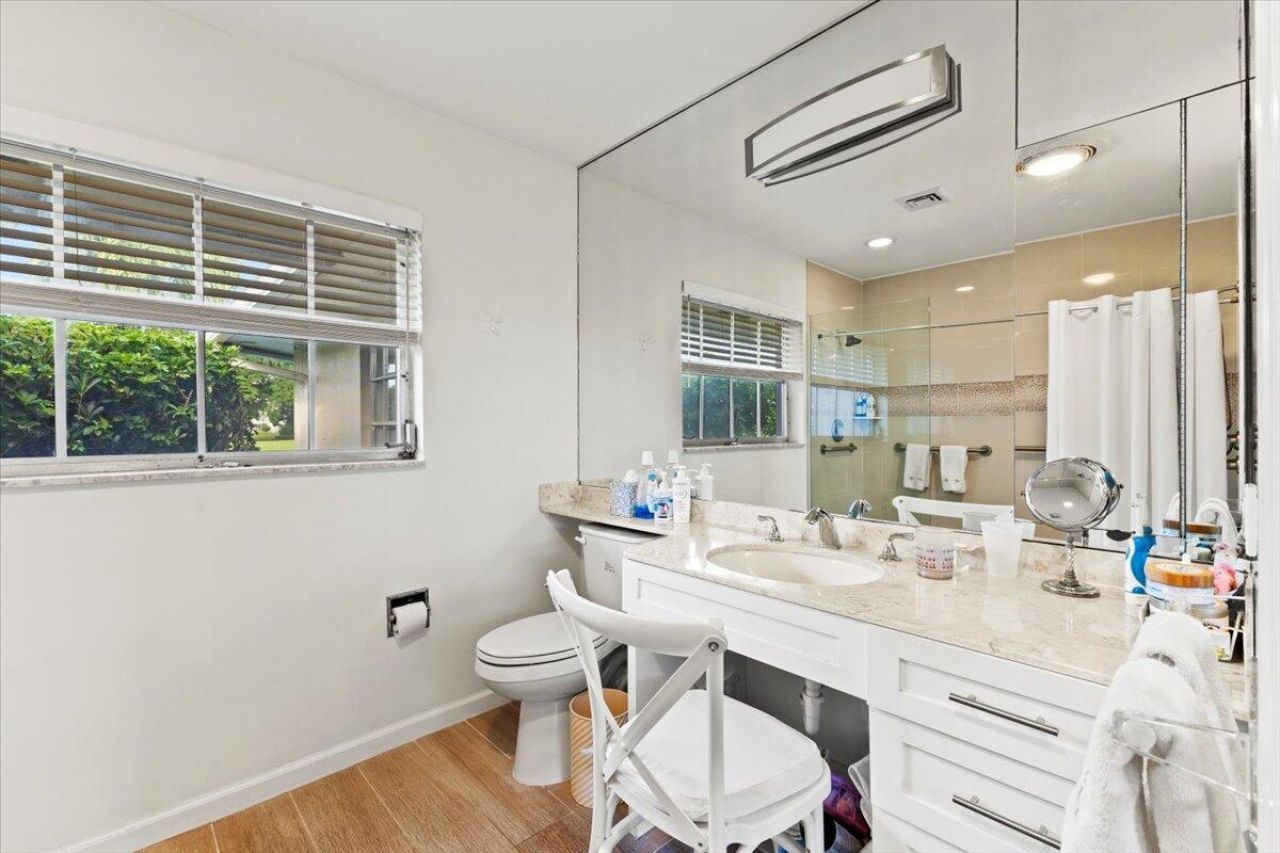 233 Rio Vista Circle, Unit 233, Atlantis, FL 33462 Photo