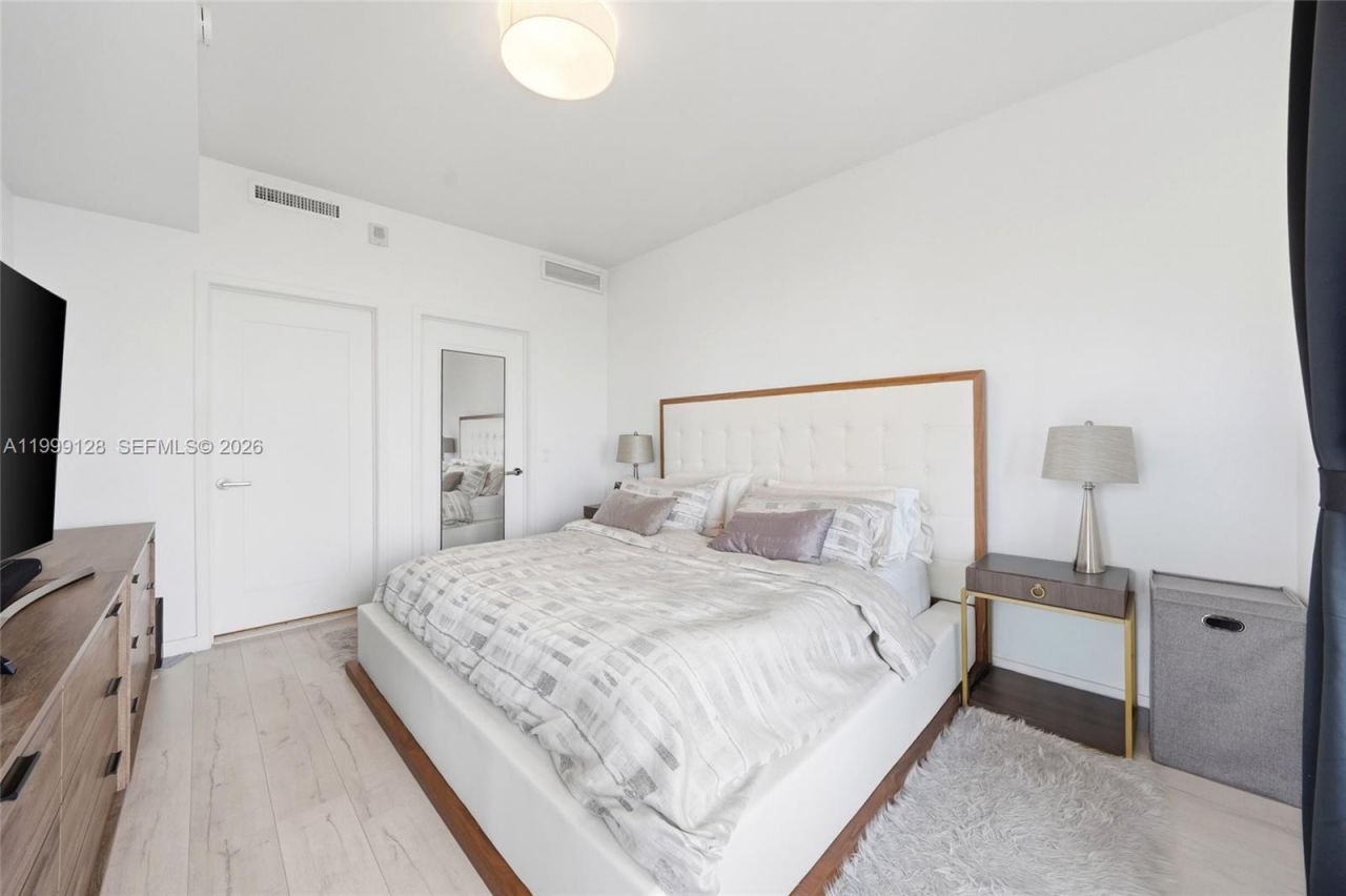 601 NE 27th St, Unit 1508, Miami, FL 33137 Photo