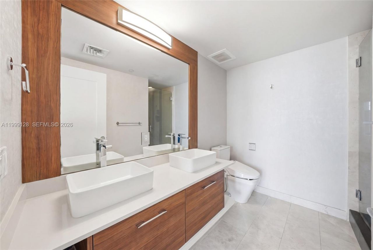 601 NE 27th St, Unit 1508, Miami, FL 33137 Photo