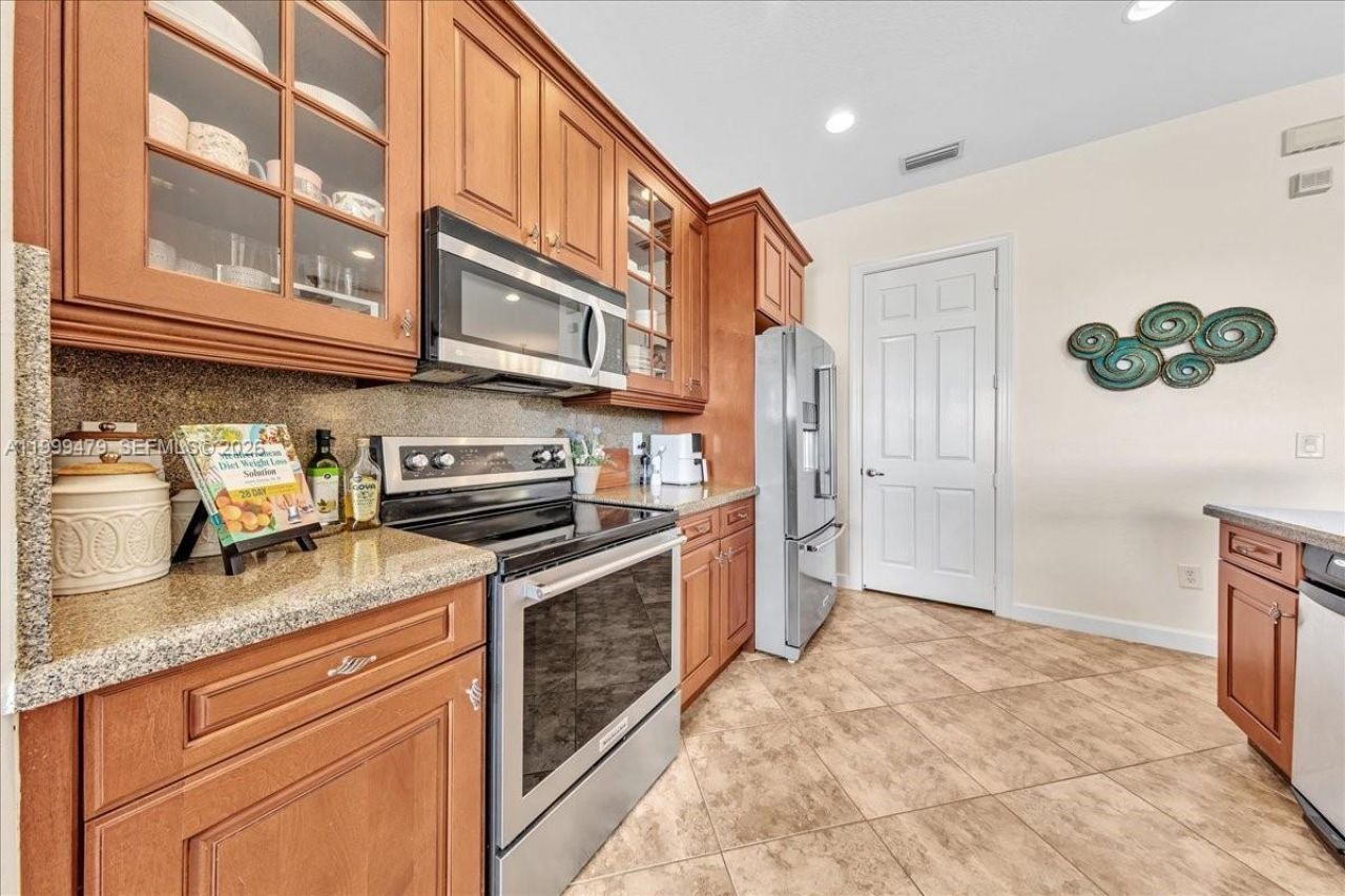 8275 NW 127th Ln, Unit 34-F, Parkland, FL 33076 Photo