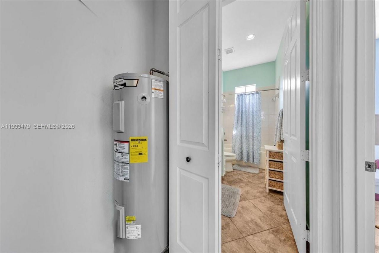 8275 NW 127th Ln, Unit 34-F, Parkland, FL 33076 Photo