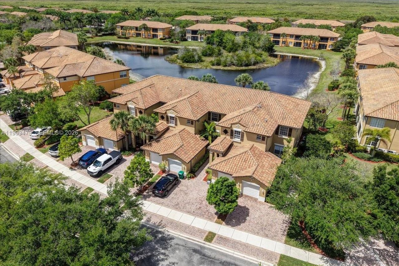 8275 NW 127th Ln, Unit 34-F, Parkland, FL 33076 Photo