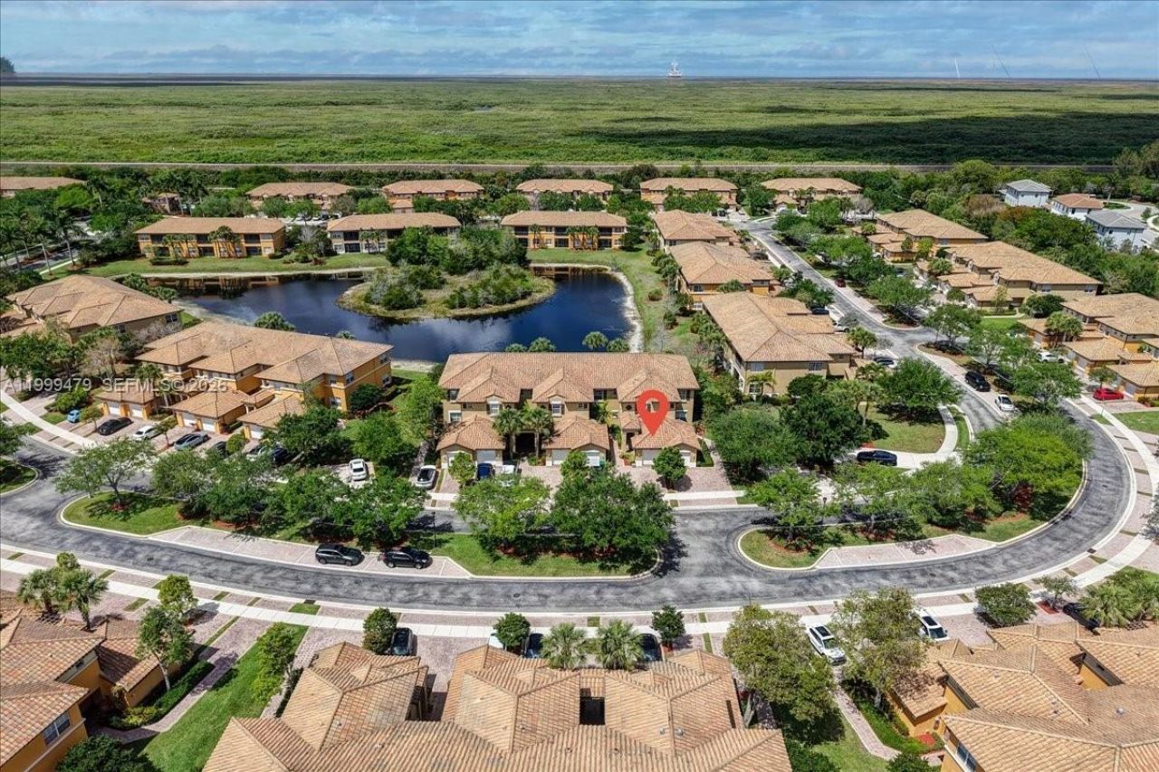 8275 NW 127th Ln, Unit 34-F, Parkland, FL 33076 Photo