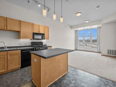 2650 University Avenue W, Unit 221, Saint Paul, MN 55114