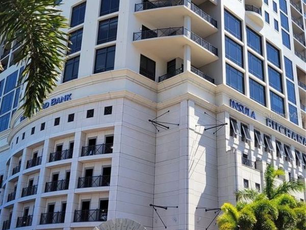 50 CENTRAL AVENUE , Unit 15B, SARASOTA, FL 34236