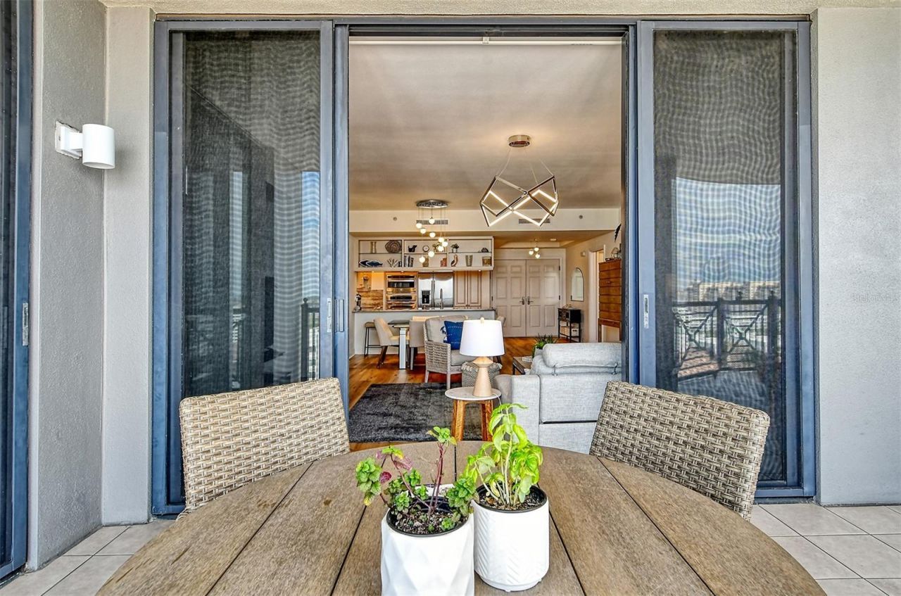 50 Central Avenue, Unit 15B, Sarasota, FL 34236 Photo