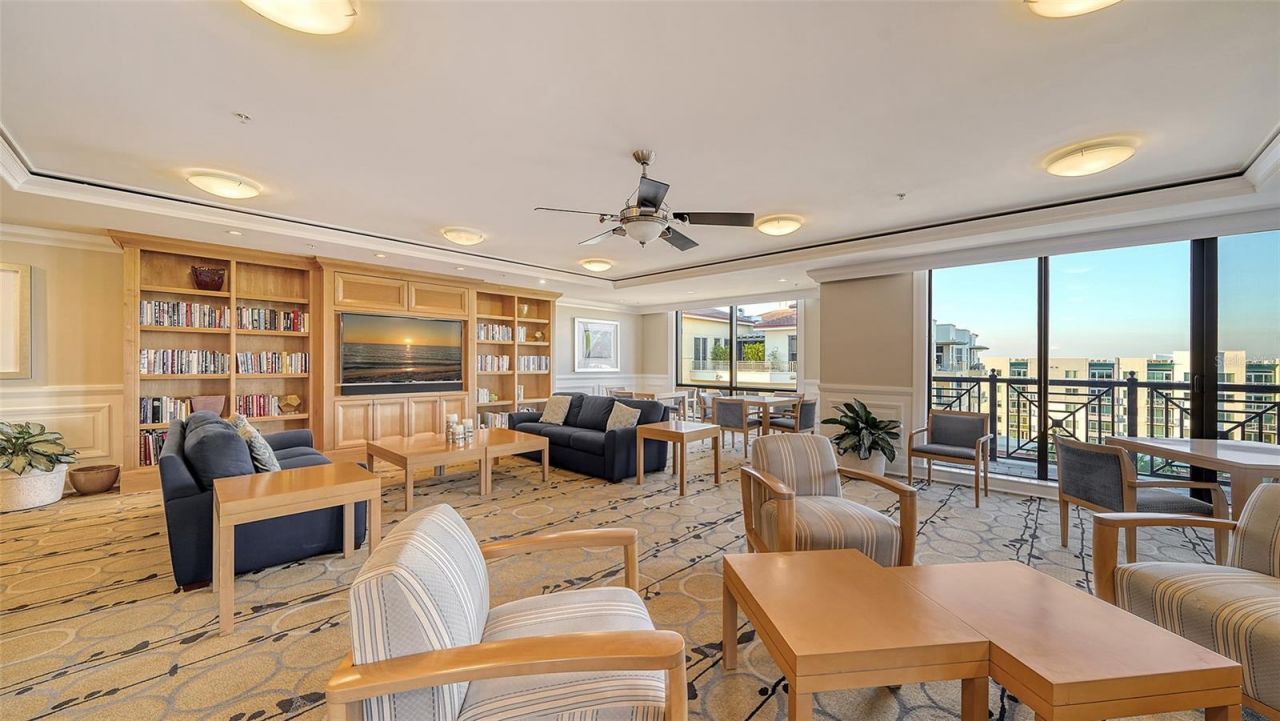 50 Central Avenue, Unit 15B, Sarasota, FL 34236 Photo