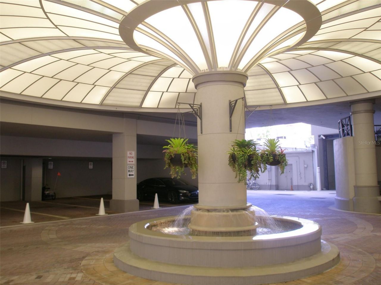 50 Central Avenue, Unit 15B, Sarasota, FL 34236 Photo