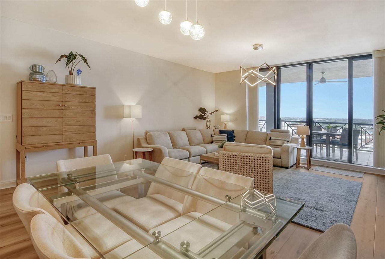 50 Central Avenue, Unit 15B, Sarasota, FL 34236 Photo