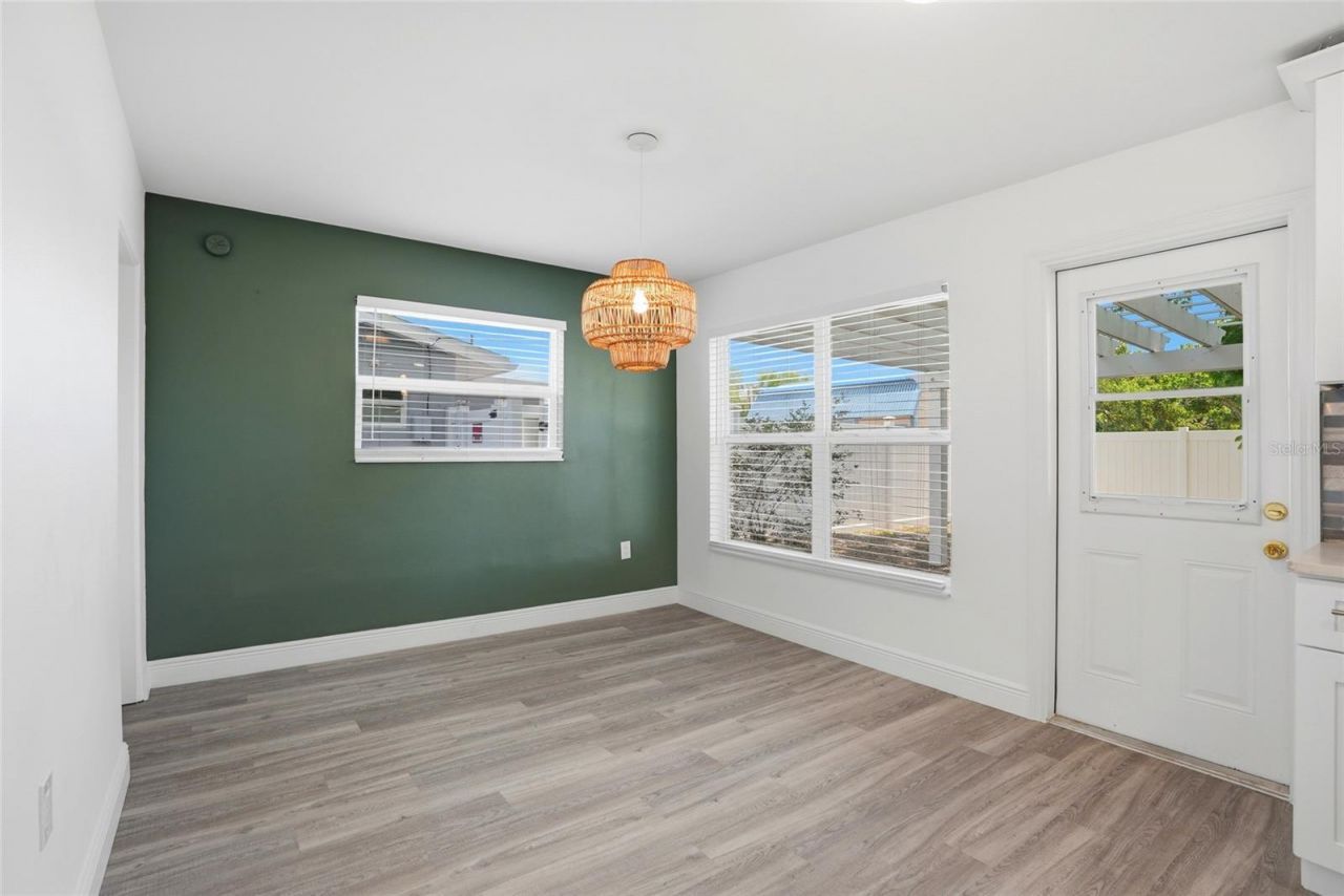 6526 43rd Avenue N, Kenneth City, FL 33709 Photo