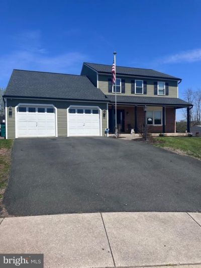 212 CRYSTAL CIRCLE, BIRDSBORO, PA 19508