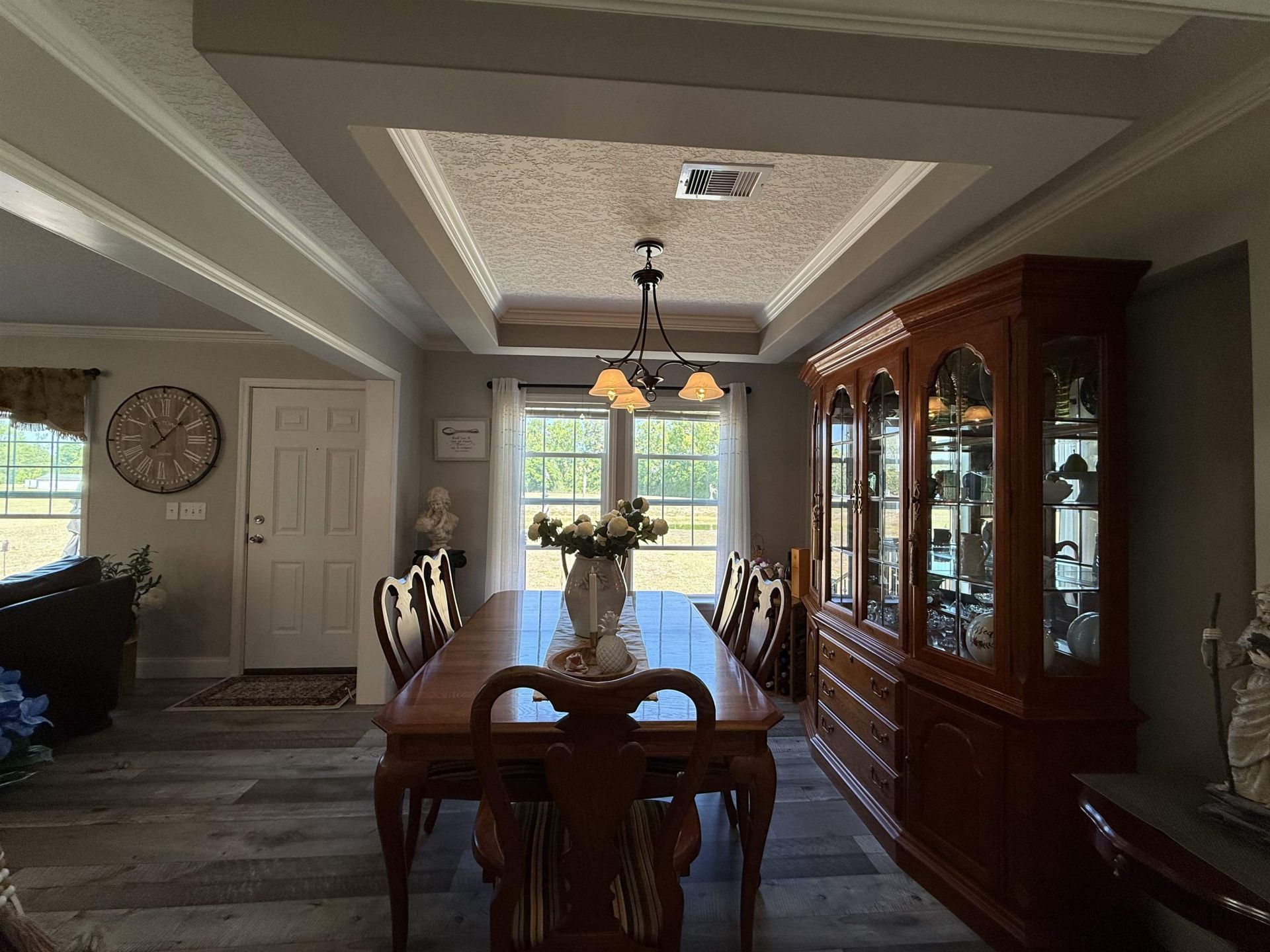 815 Sheila Dr. Photo 10