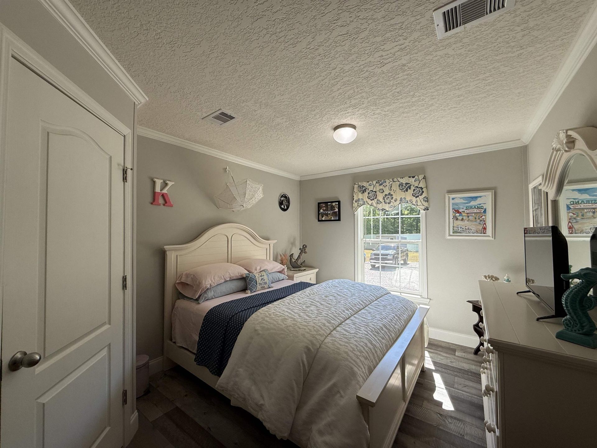 815 Sheila Dr. Photo 14