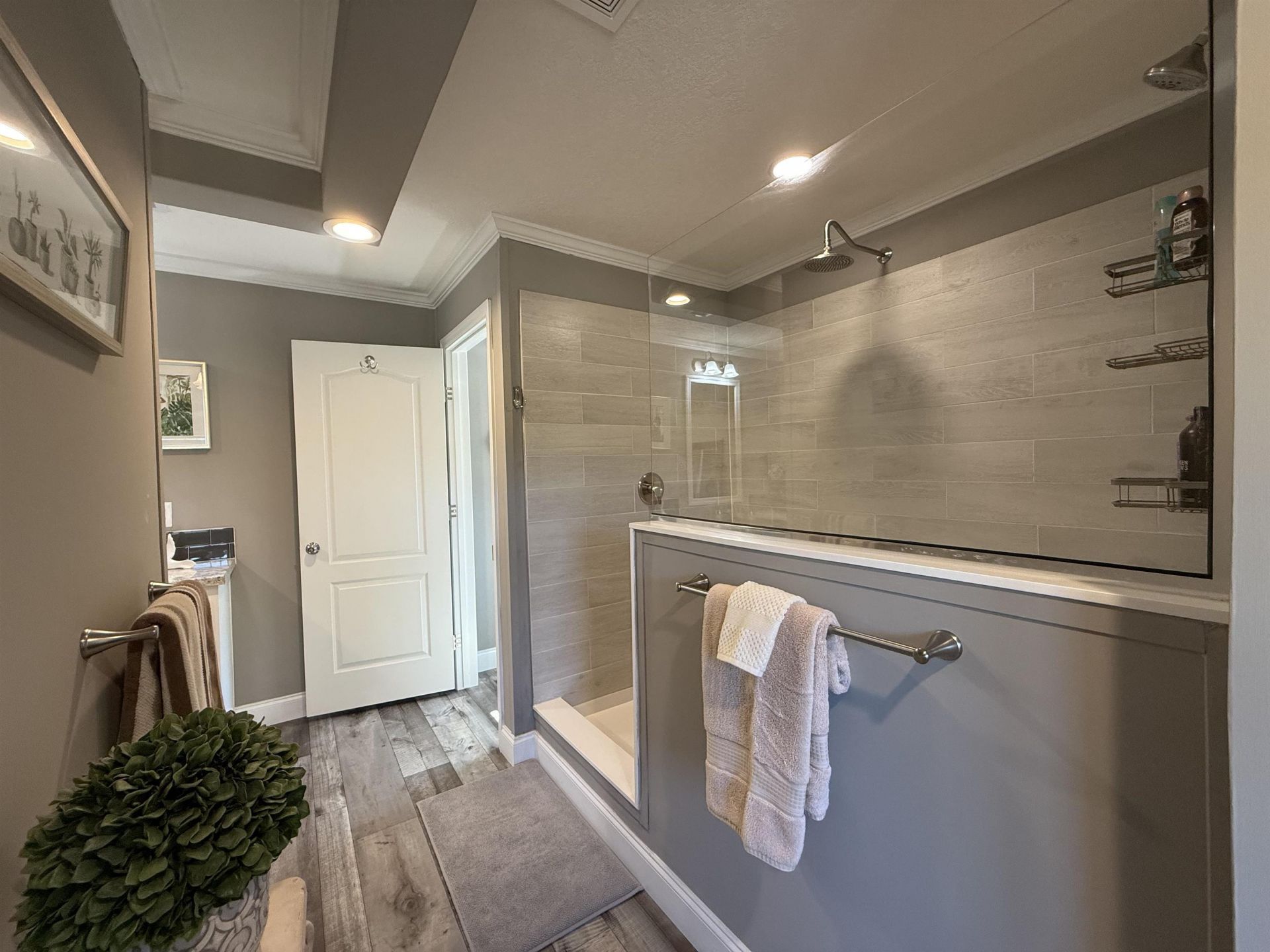 815 Sheila Dr. Photo 25