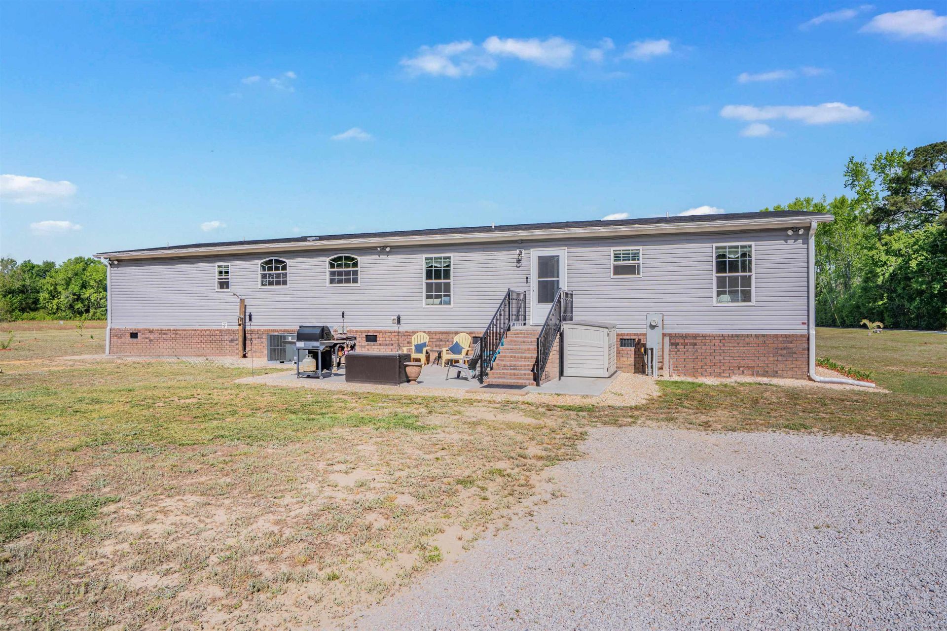 815 Sheila Dr. Photo 42