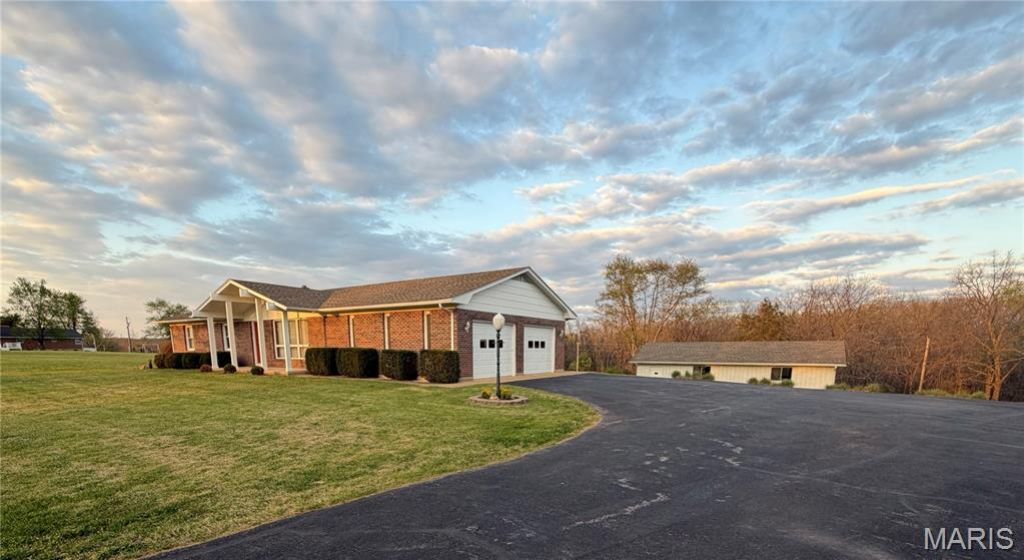 1080 N And South Road , Sullivan, MO 63080 Main Photo