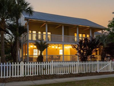2201 Palm Boulevard, Isle of Palms, SC 29451