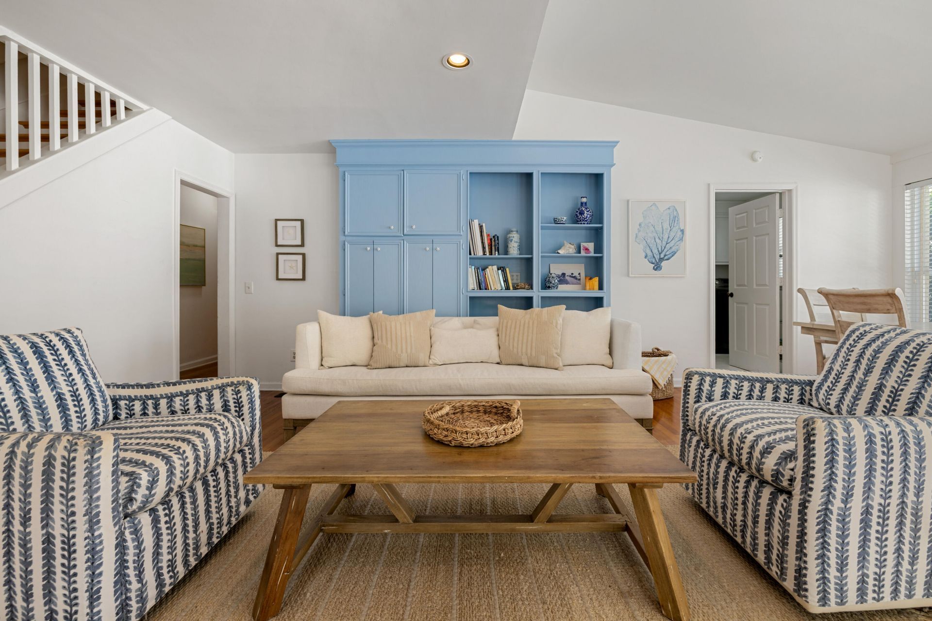 2201 Palm Boulevard Photo 14