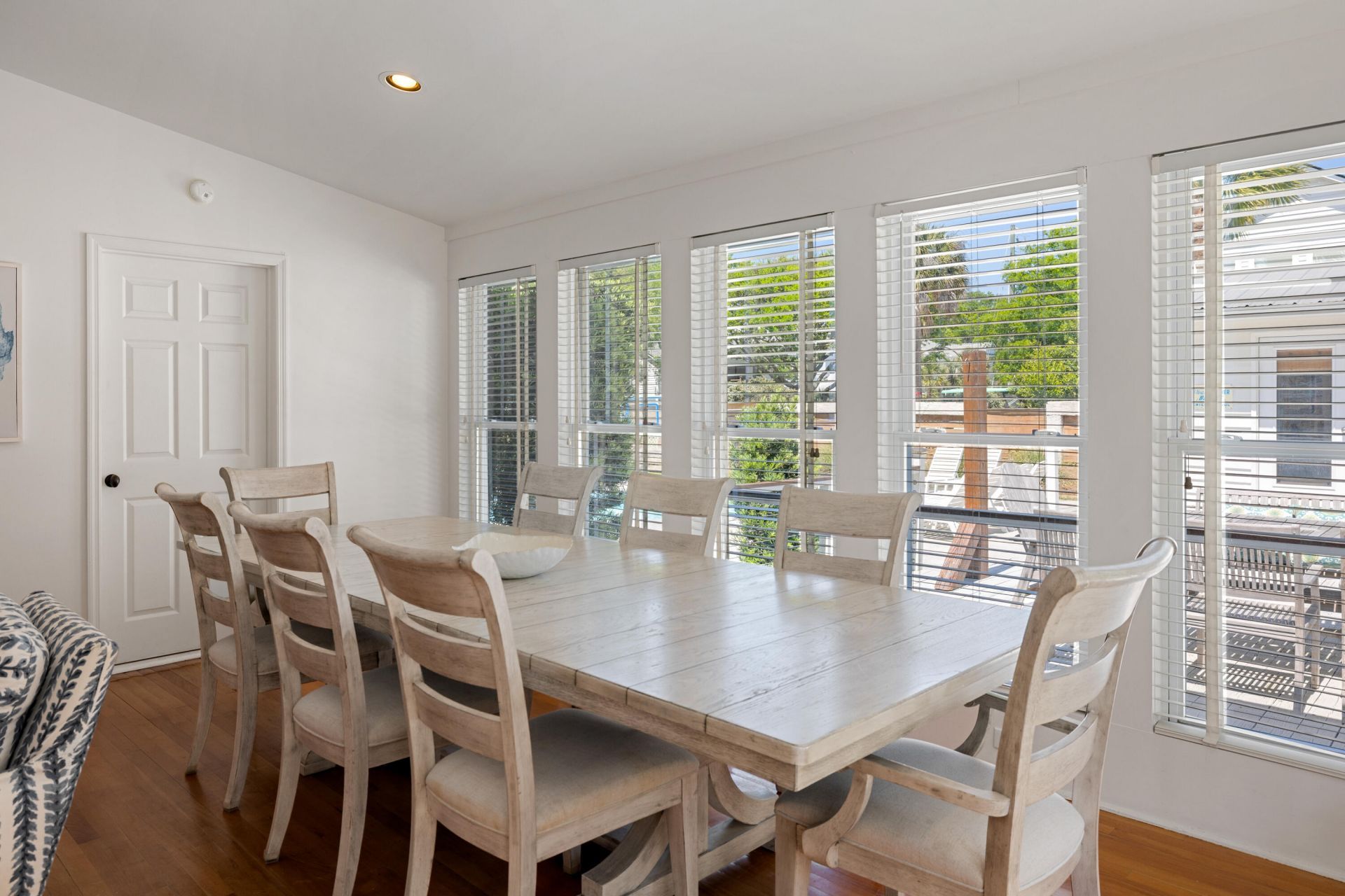 2201 Palm Boulevard Photo 17