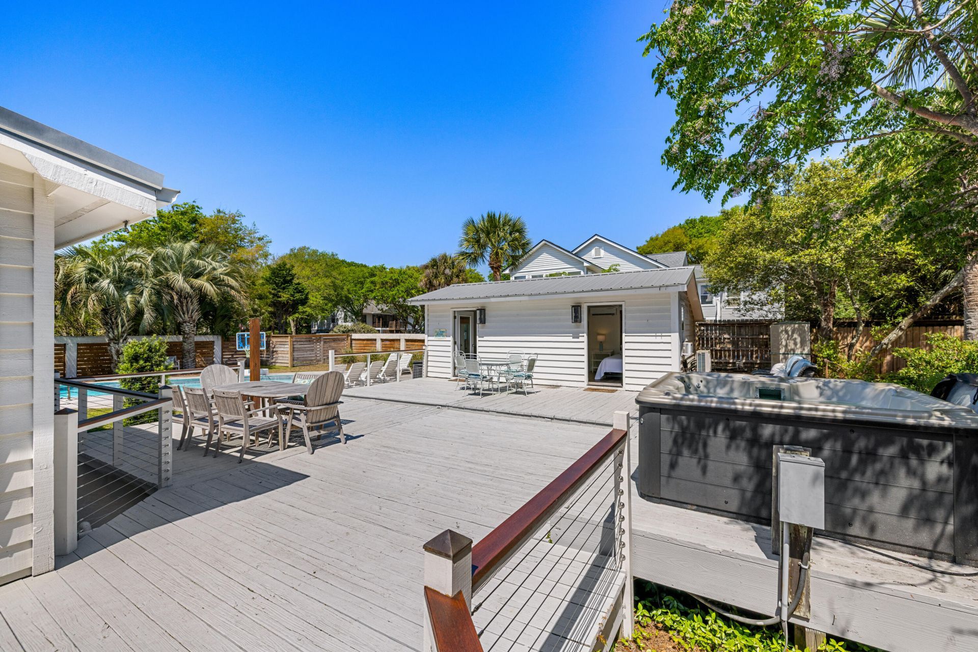 2201 Palm Boulevard Photo 44