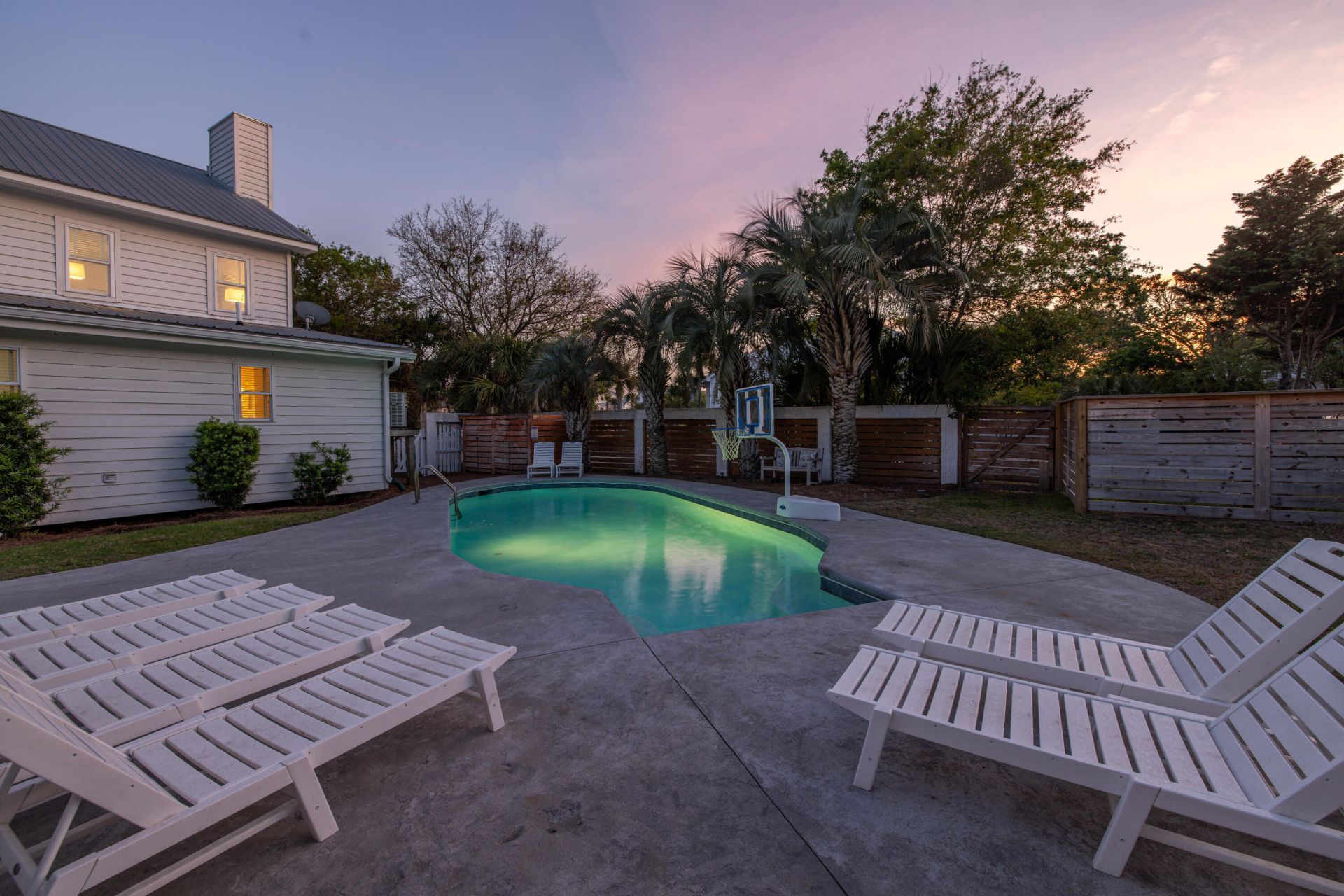 2201 Palm Boulevard Photo 62