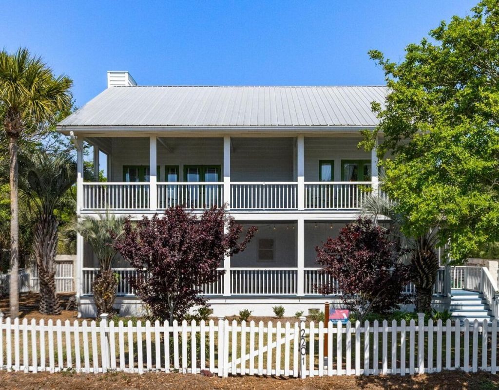 2201 Palm Boulevard Photo 62
