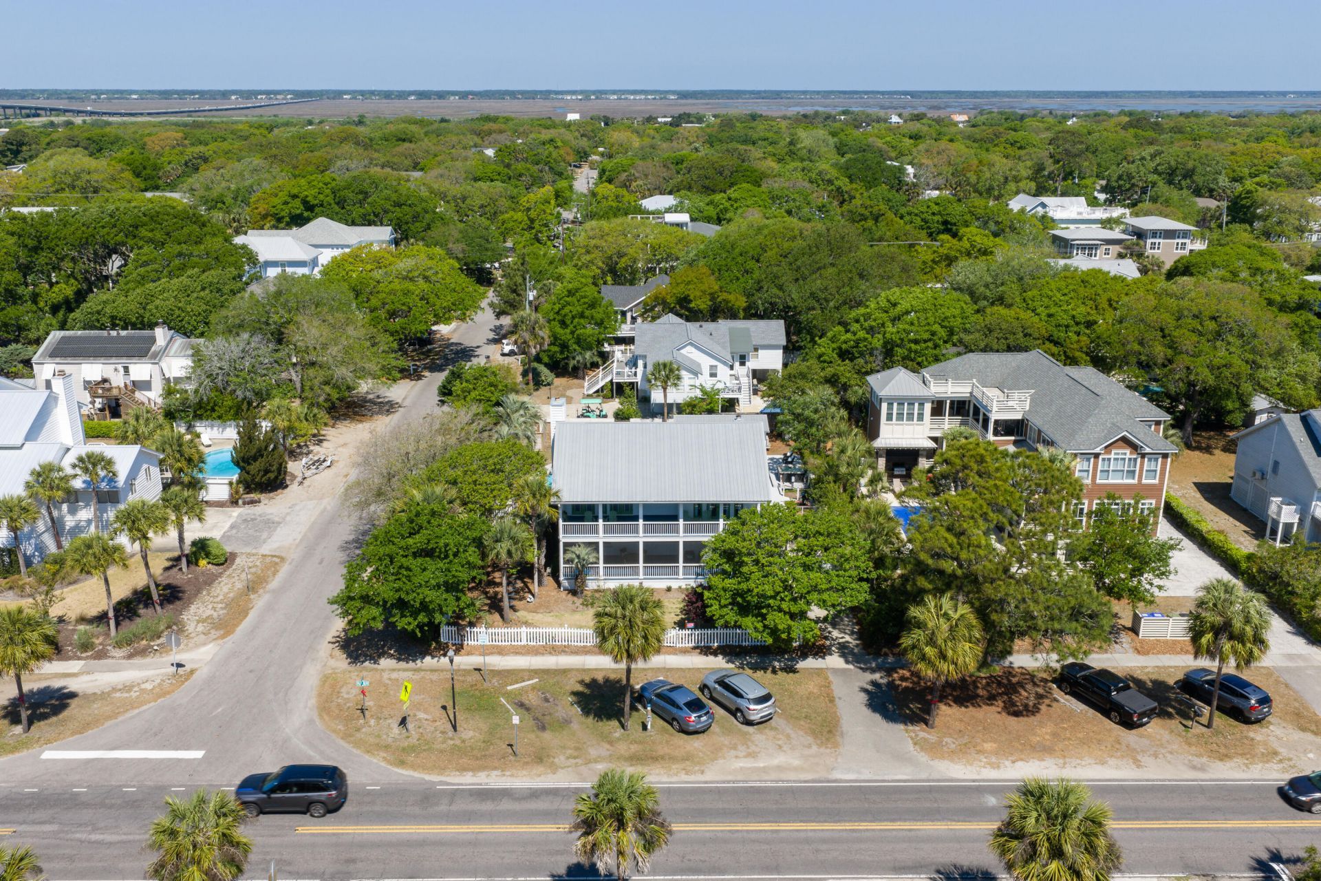 2201 Palm Boulevard Photo 75