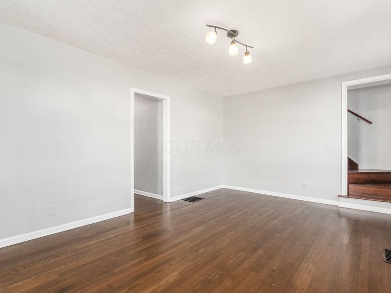 933 Sells Avenue, Columbus, OH 43212 Photo 10