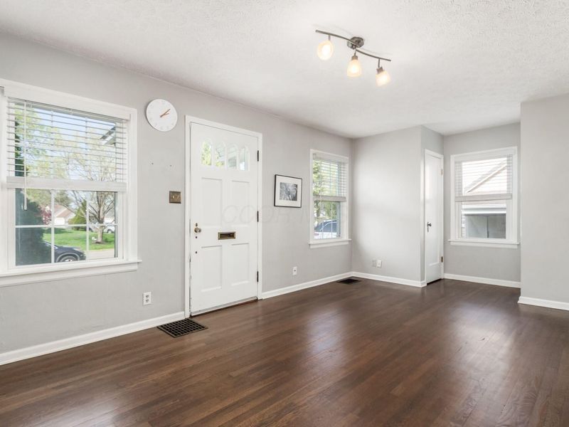 933 Sells Avenue, Columbus, OH 43212 Photo 8