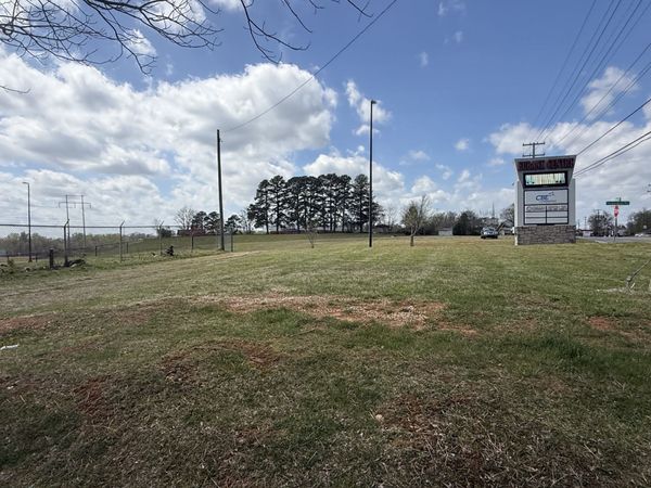 350 Dover Rd , Clarksville, TN 37042