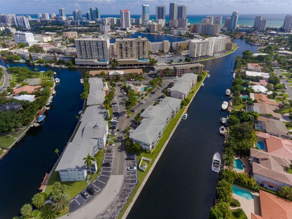 460 Paradise Isle Boulevard, Unit 203, Hallandale Beach, FL 33009