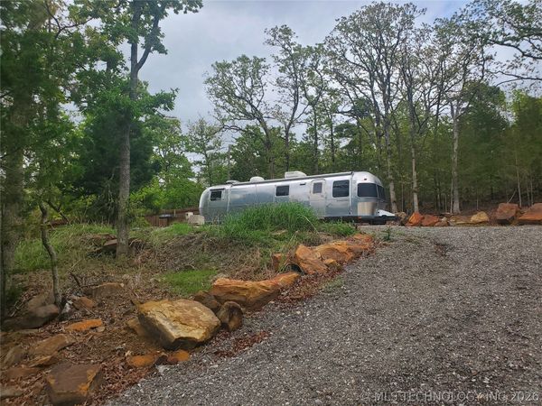 621 N Deep Cove Drive, Cleveland, OK 74020