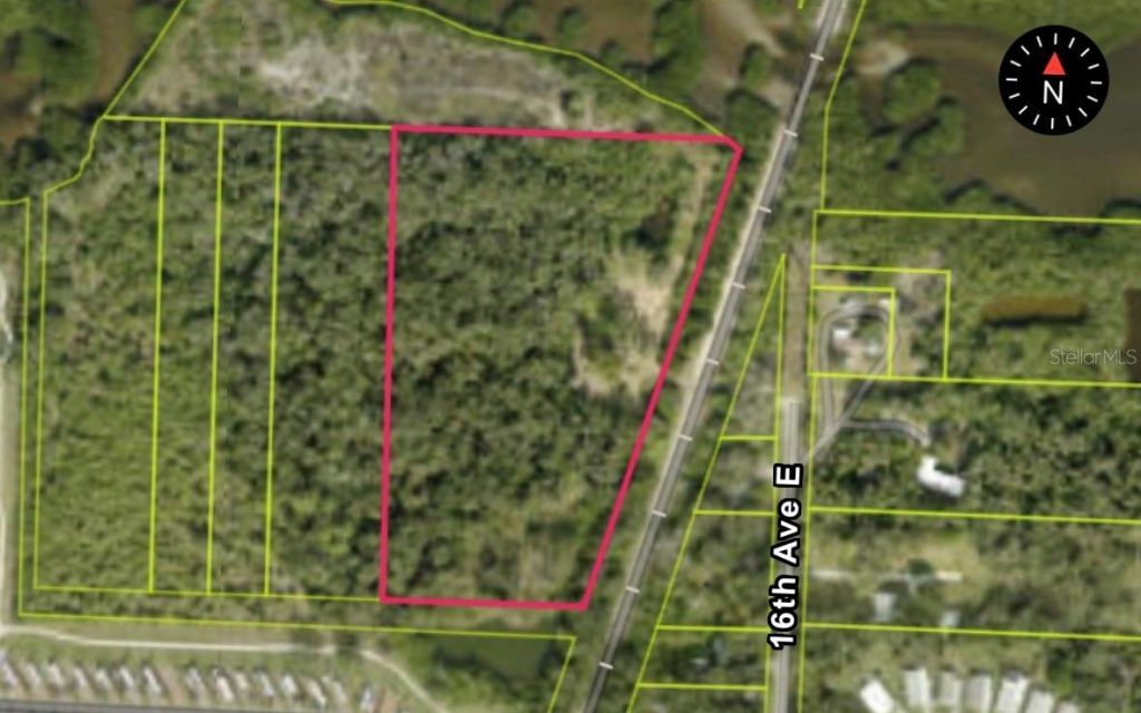 6715 16th Avenue E, Palmetto, FL 34221 Photo