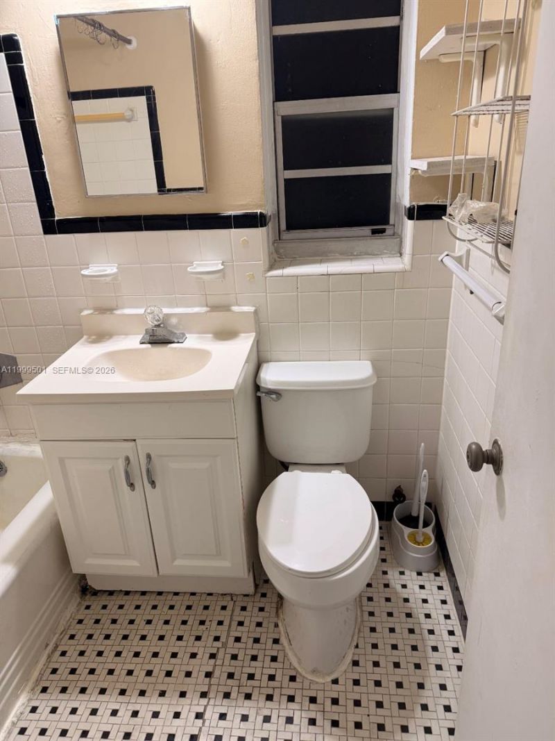 1955 Taylor St, Unit 1-2, Hollywood, FL 33020 Photo