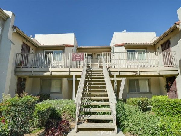 833 Cinnamon, Unit 4, Duarte, CA 91010