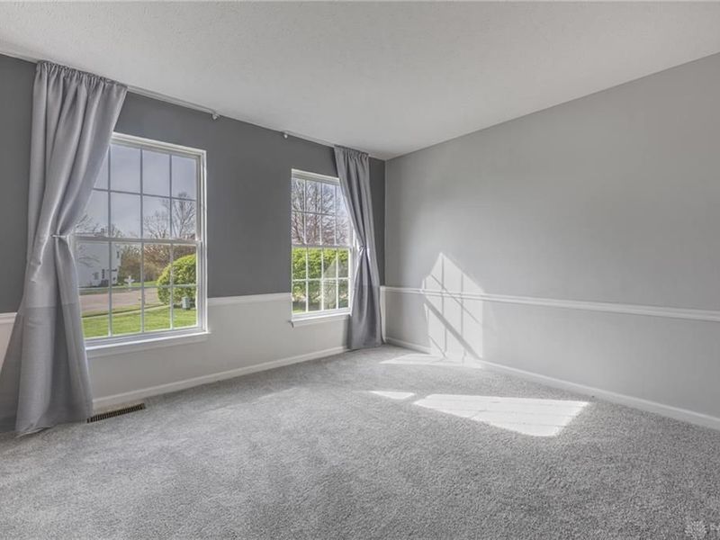 1053 Ashbrooke Lane, Xenia, OH 45385 Photo 3