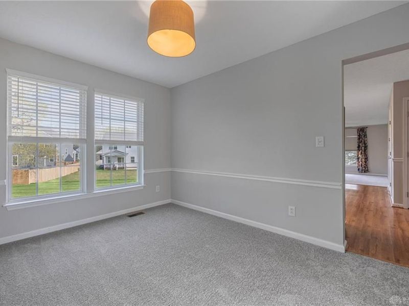 1053 Ashbrooke Lane, Xenia, OH 45385 Photo 4