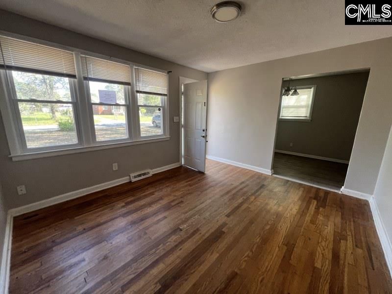 7626 Terry Street Photo 6