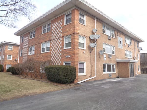 10917 LLOYD Drive , Unit 7, Worth, IL 60482