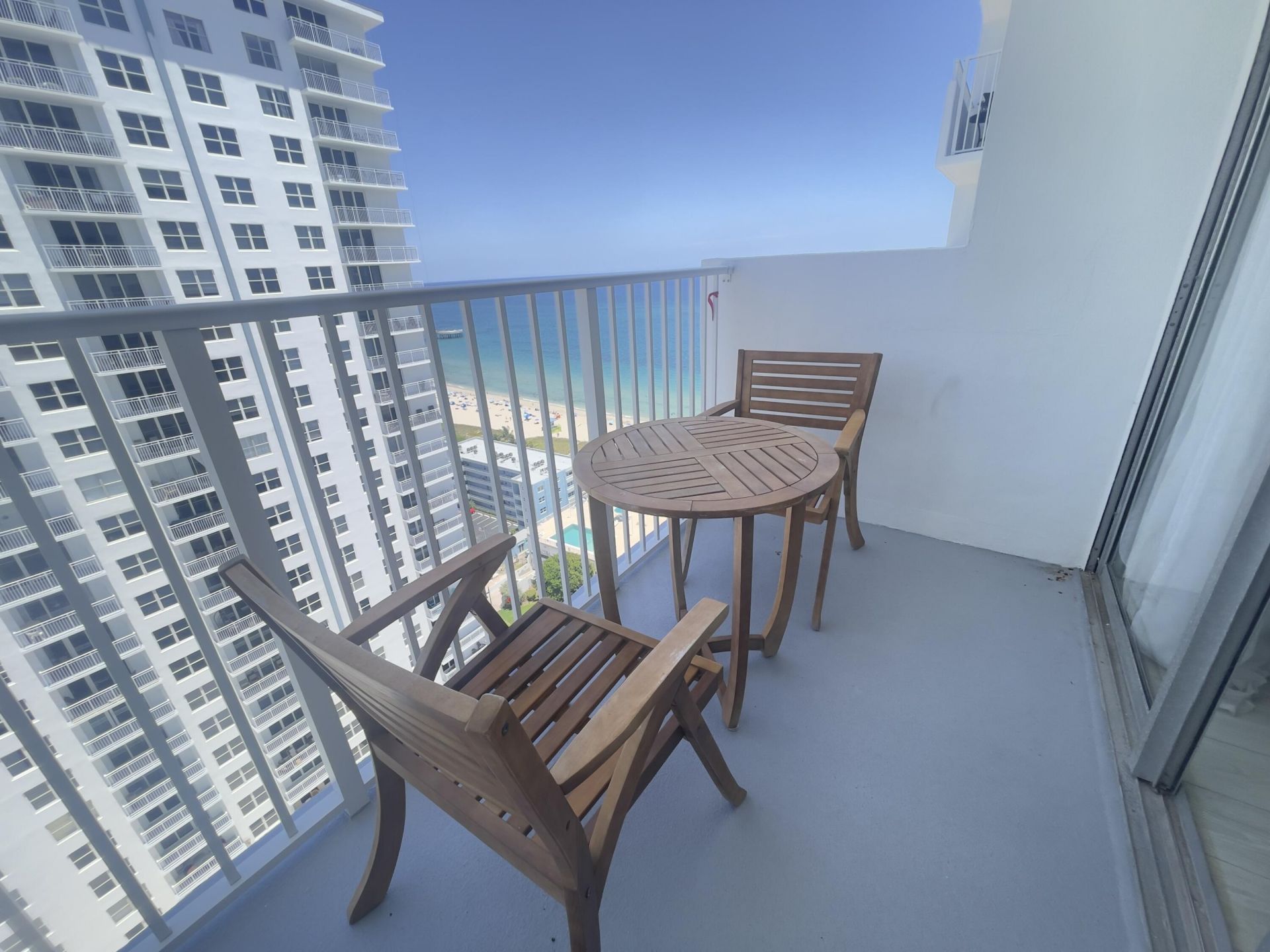 111 Briny Avenue, Unit 23-05, Pompano Beach, FL 33062 Photo