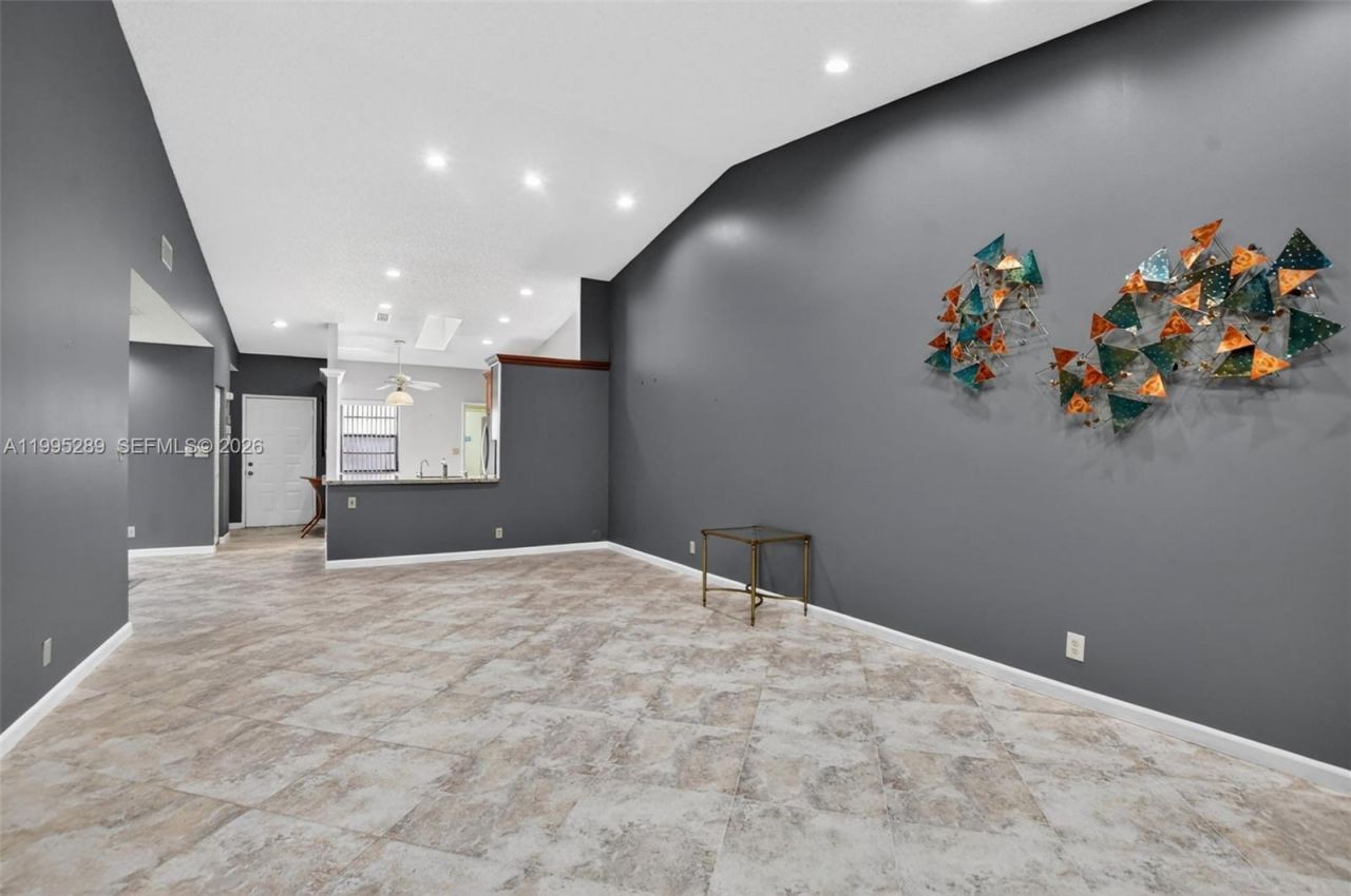 6141 SE Sunny Pointe Cir, Delray Beach, FL 33484 Photo