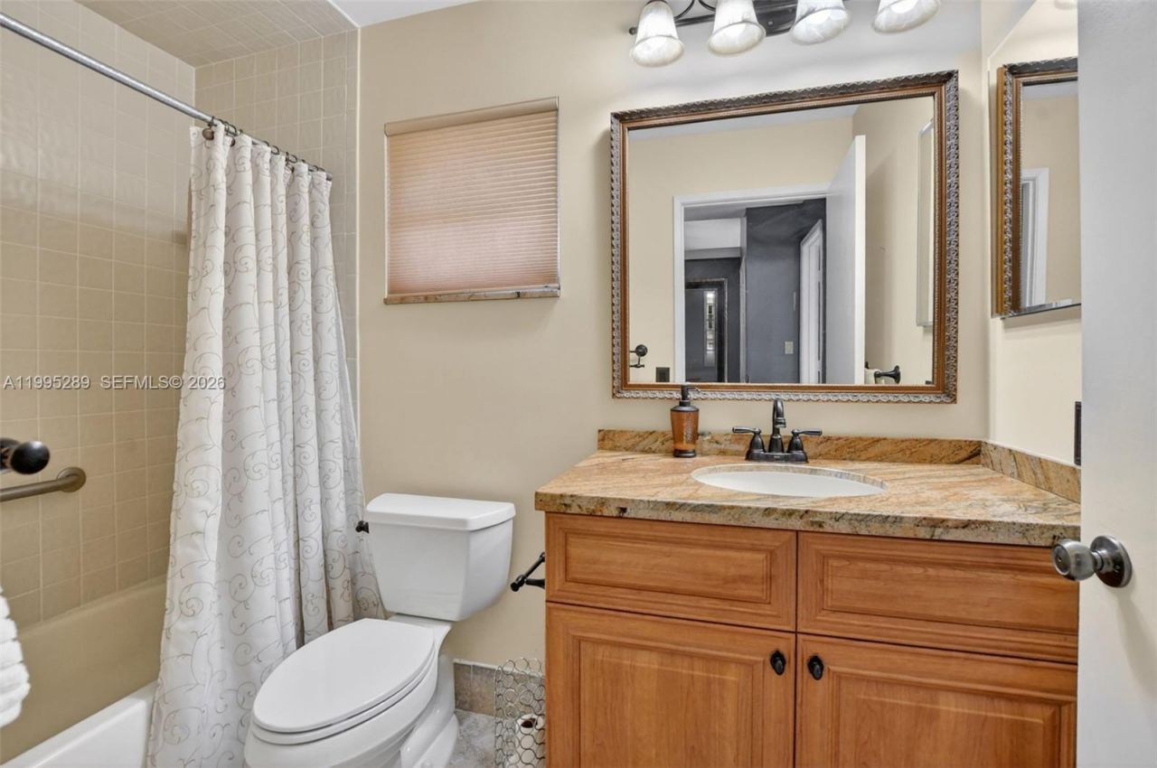 6141 SE Sunny Pointe Cir, Delray Beach, FL 33484 Photo